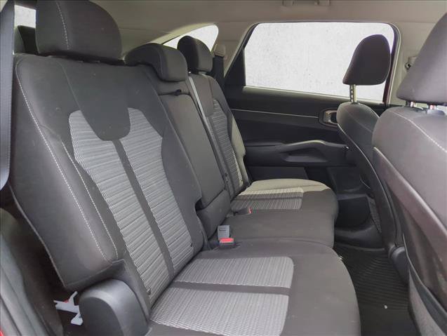 Used 2022 Kia Sorento LX FWD image 21