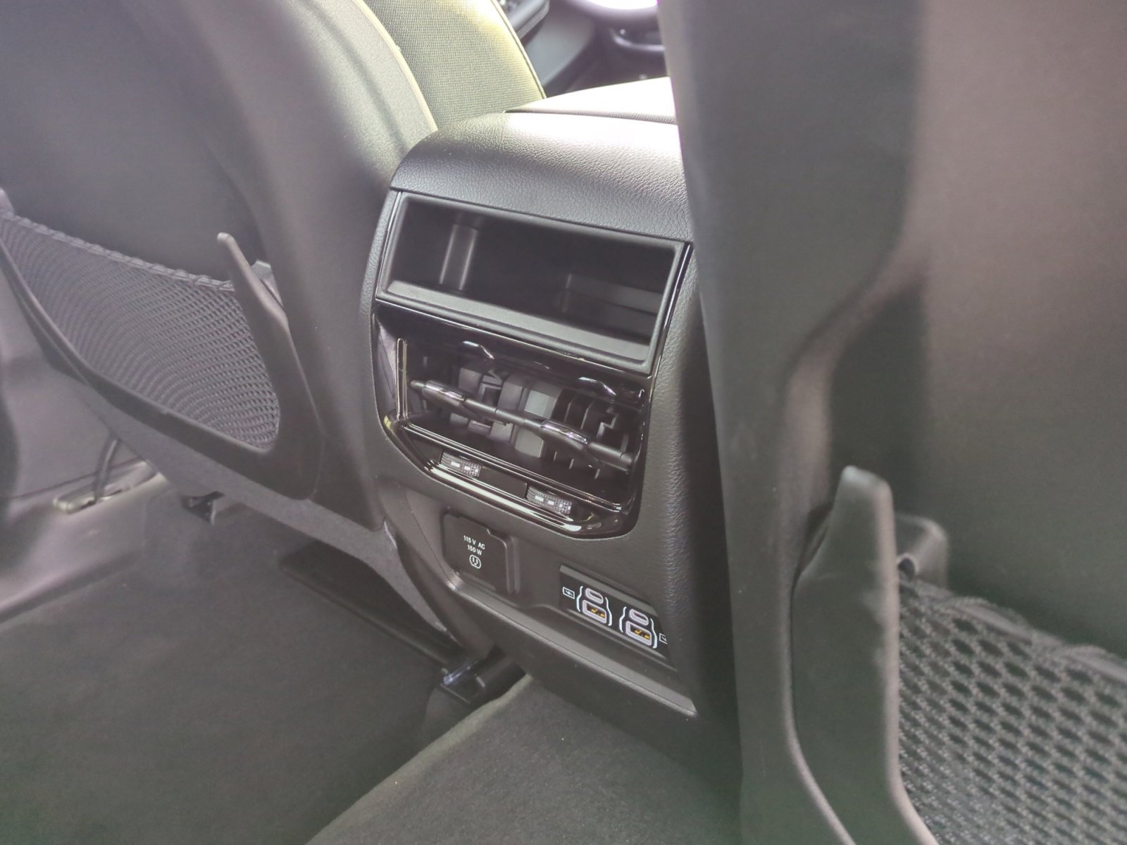 New 2025 Jeep Grand Cherokee Altitude image 31