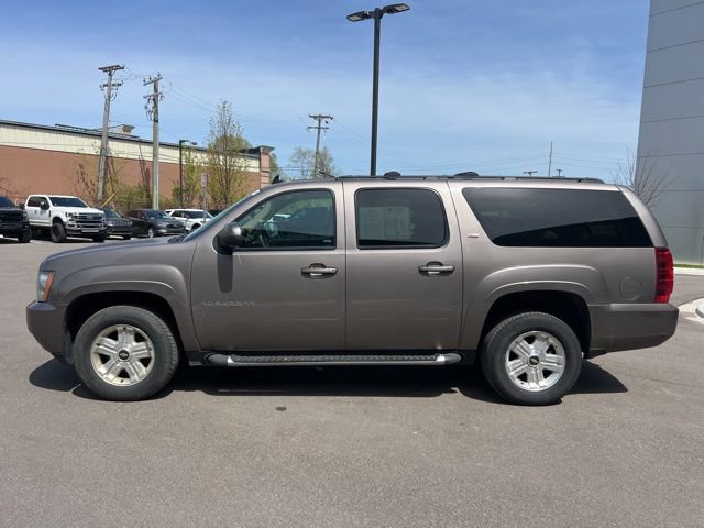 Used 2014 Chevrolet Suburban LT AWD/4WD image 8