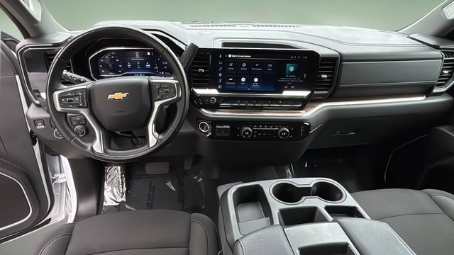 Used 2025 Chevrolet Silverado 2500 LT w/ Convenience Package AWD/4WD image 17
