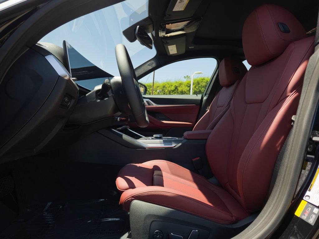 New 2026 BMW i4 eDrive40 w/ Parking Assistance Package RWD image 8