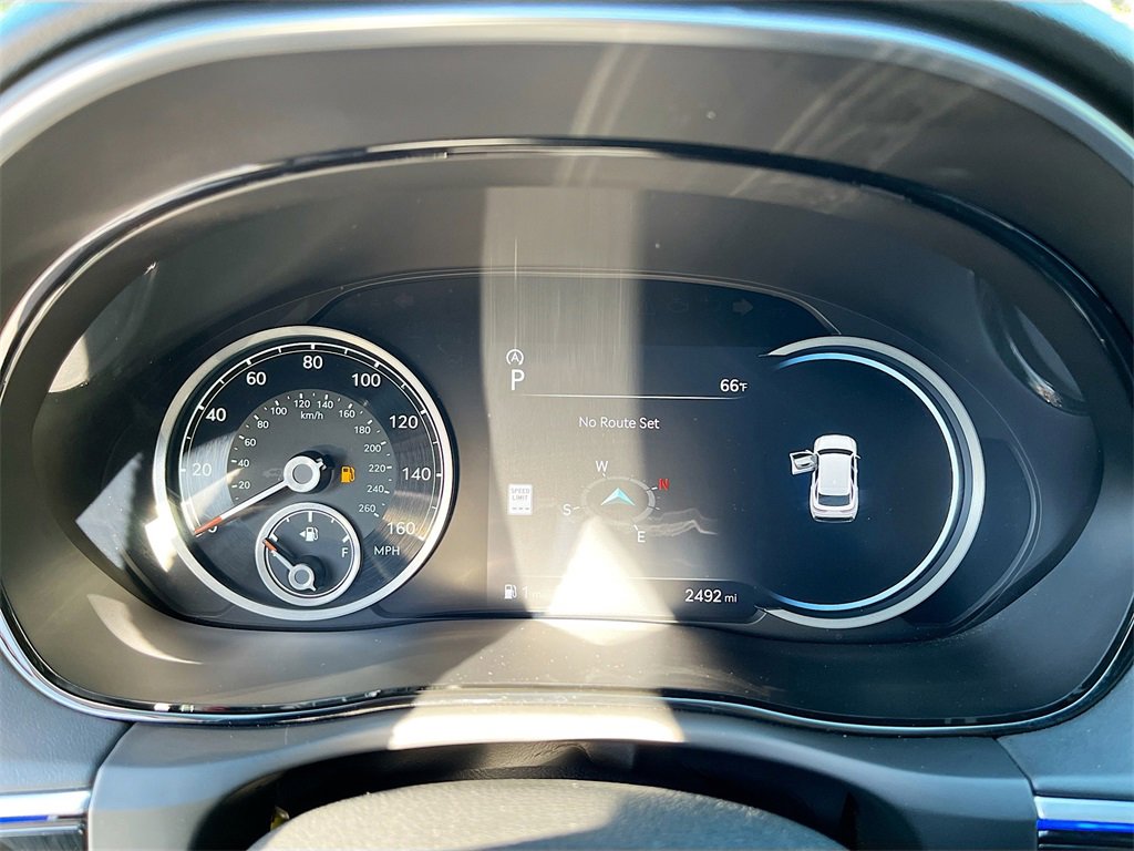 Used 2024 Genesis GV70 2.5T w/ Advanced Package image 10