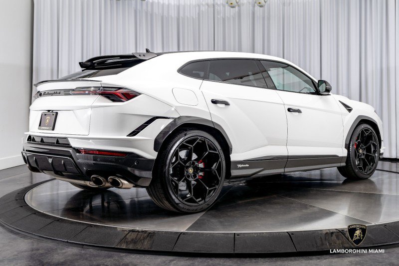 Used 2023 Lamborghini Urus Performante image 22