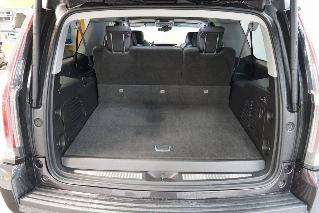 Used 2017 Cadillac Escalade ESV Premium Luxury image 9