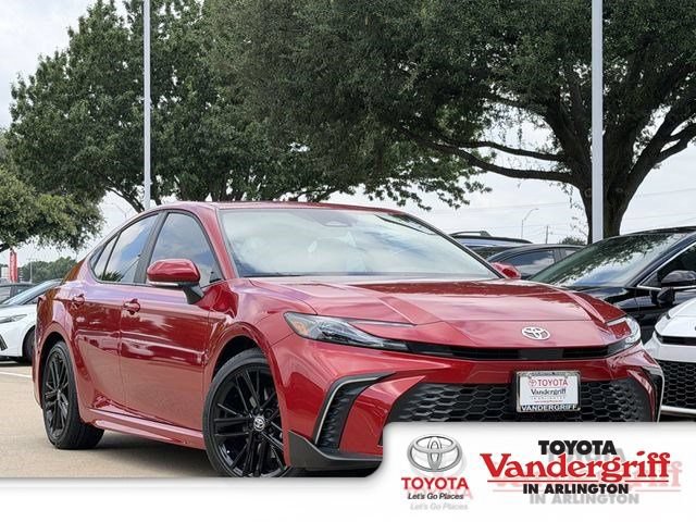 New 2026 Toyota Camry SE w/ Convenience Package