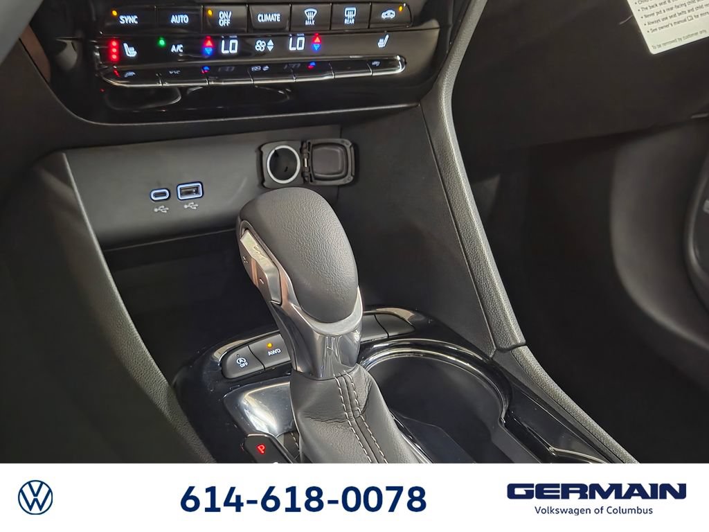 Used 2024 Buick Encore GX Avenir w/ Avenir Convenience Package AWD/4WD image 28