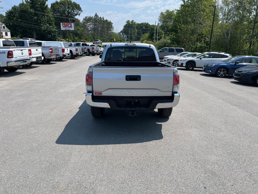 Used 2022 Toyota Tacoma TRD Off-Road image 3