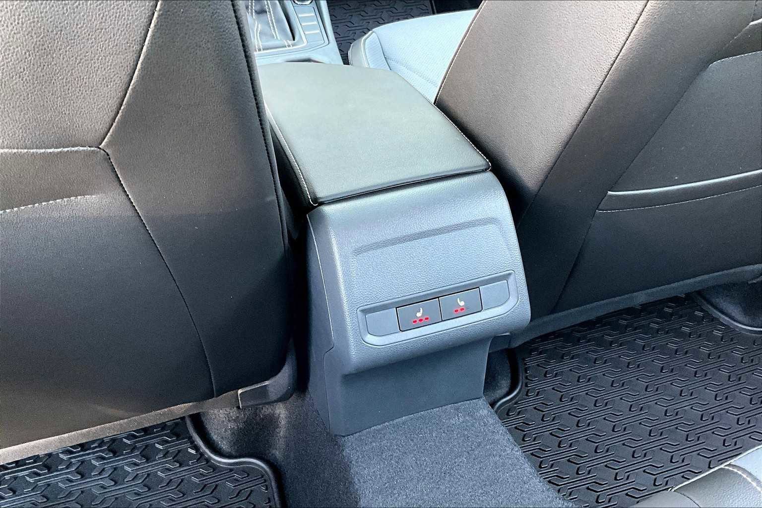 New 2025 Volkswagen Jetta SEL image 16