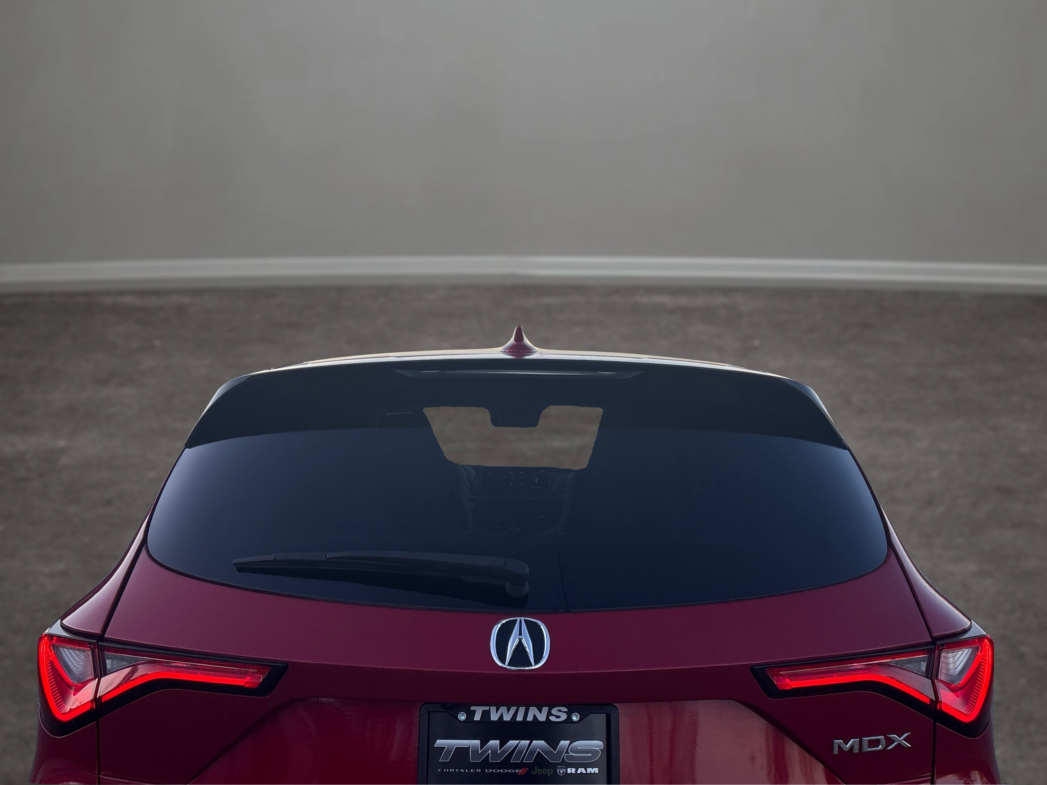 Used 2024 Acura MDX SH-AWD w/ Technology Package image 31