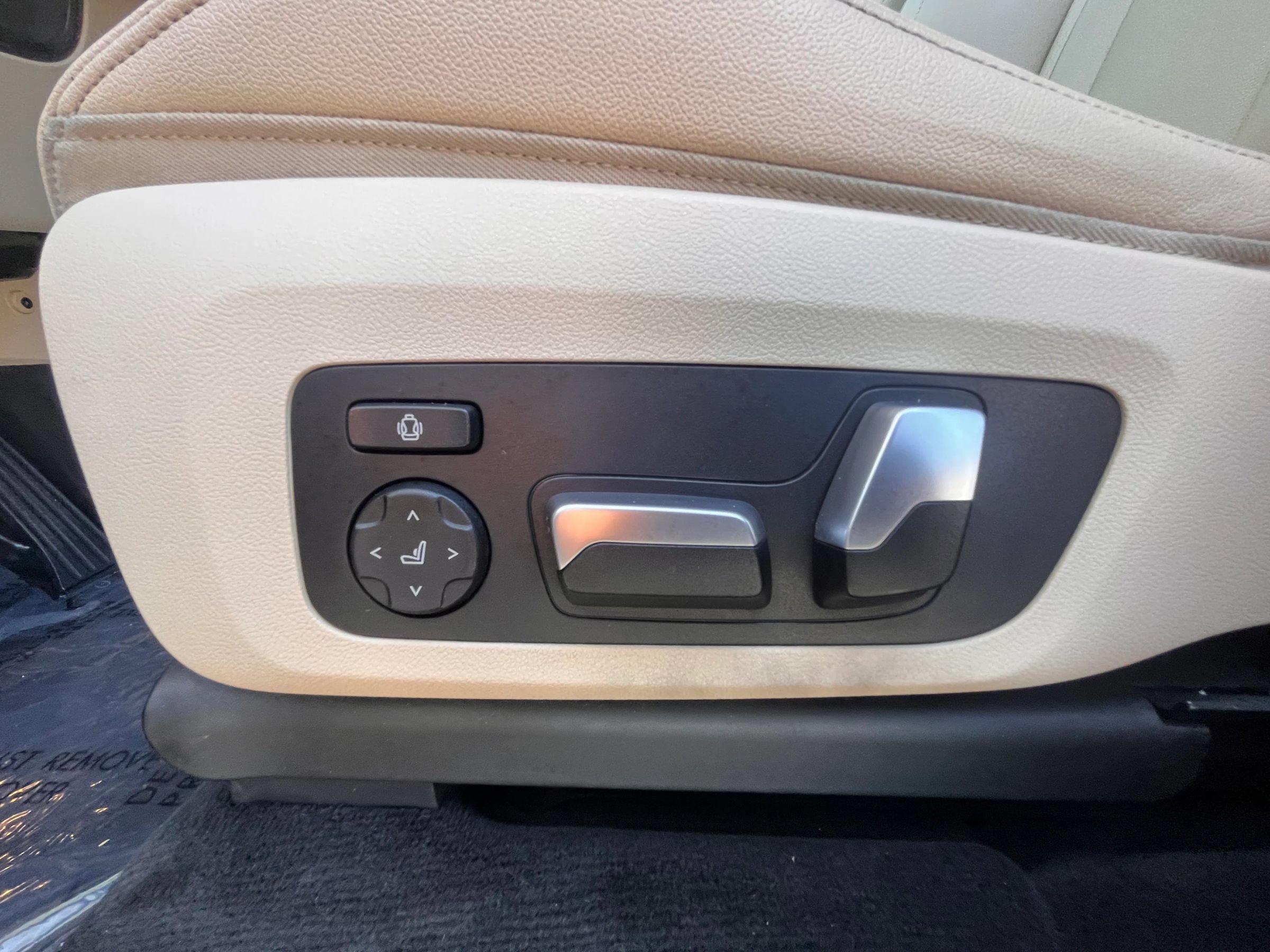 Used 2018 BMW X3 xDrive30i AWD/4WD image 11