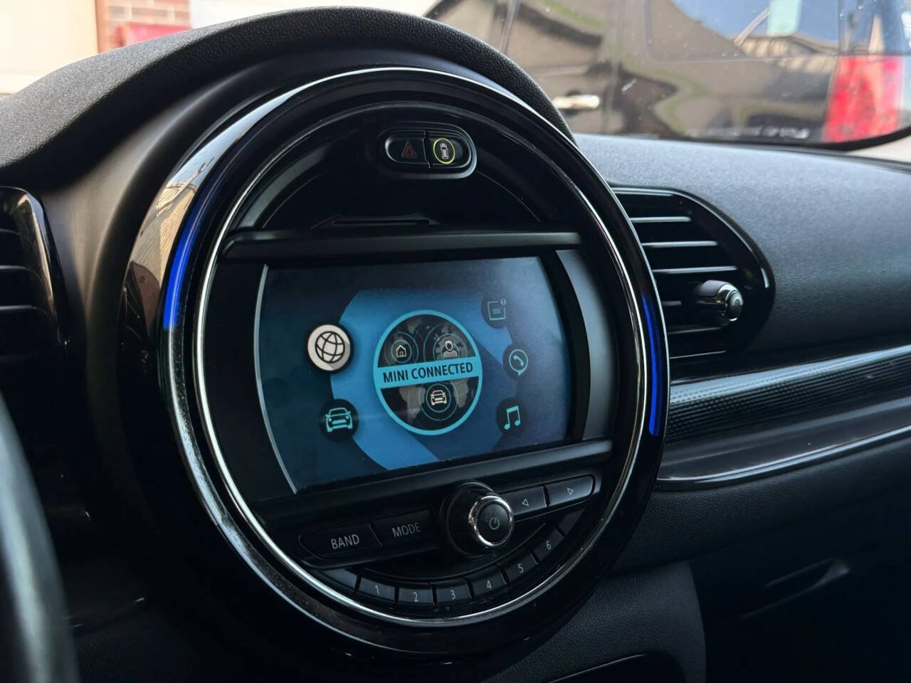 Used 2019 MINI Cooper Clubman S w/ Premium Package AWD/4WD image 24