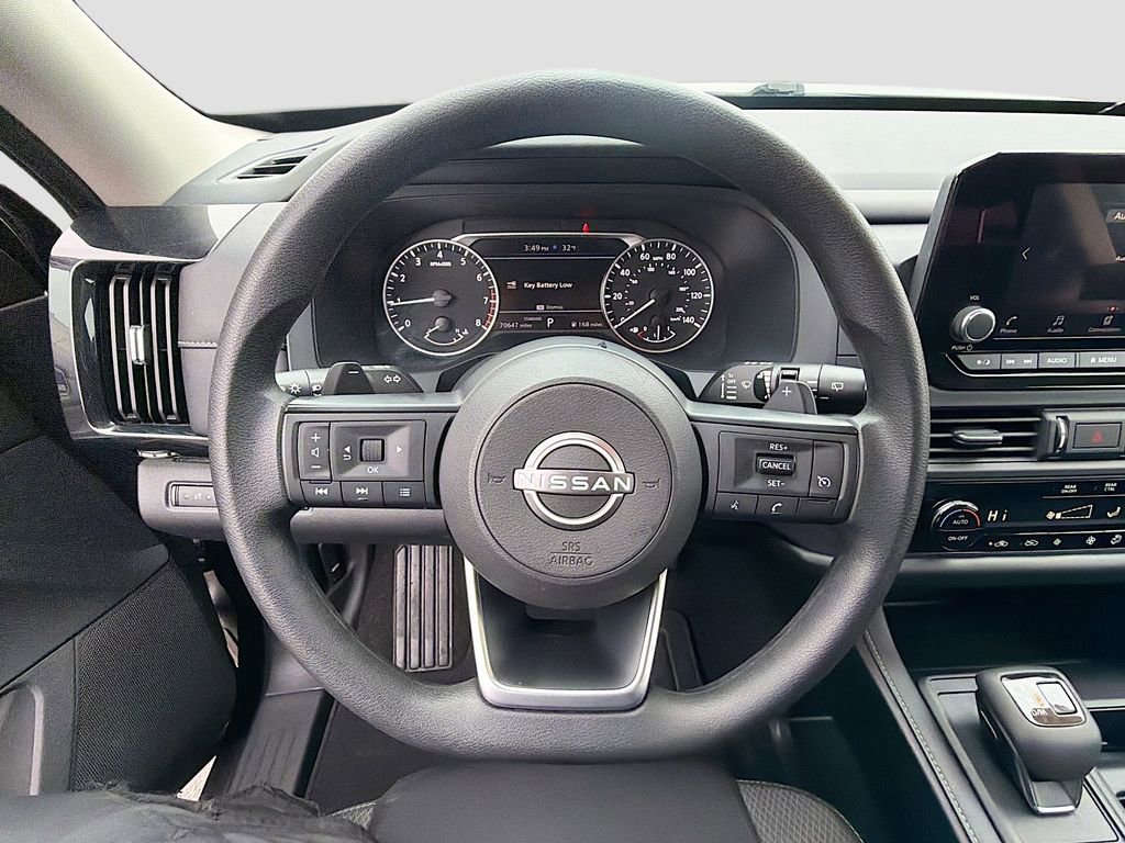 Used 2024 Nissan Pathfinder S image 36