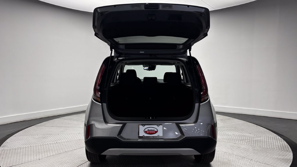 Used 2025 Kia Soul EX FWD image 37
