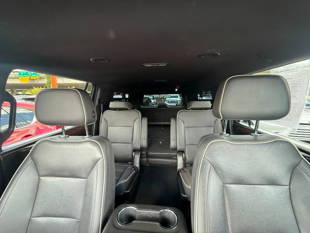 Used 2022 Chevrolet Suburban Premier RWD image 22