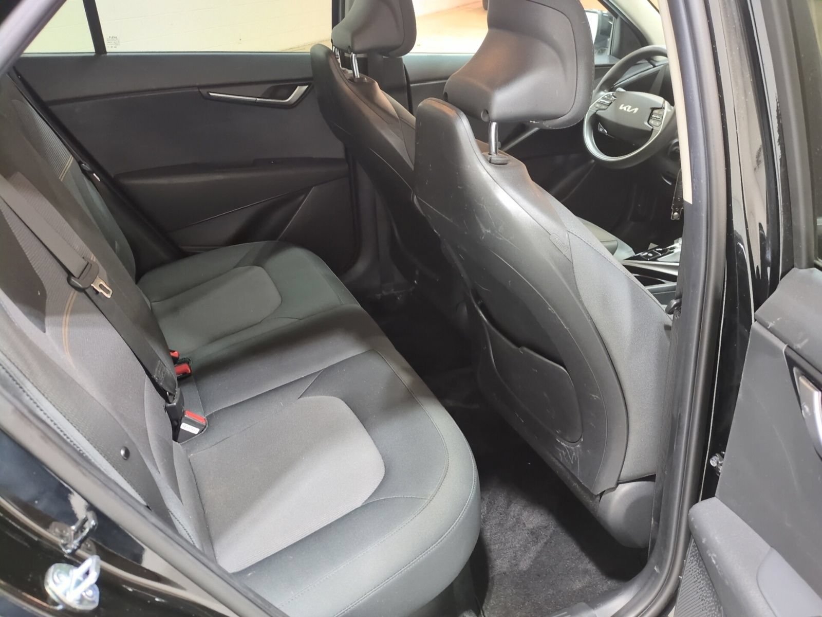 Certified 2024 Kia Niro LX FWD image 11