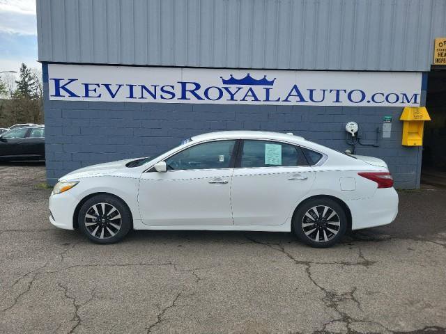 Used 2018 Nissan Altima 2.5 SV FWD image 1