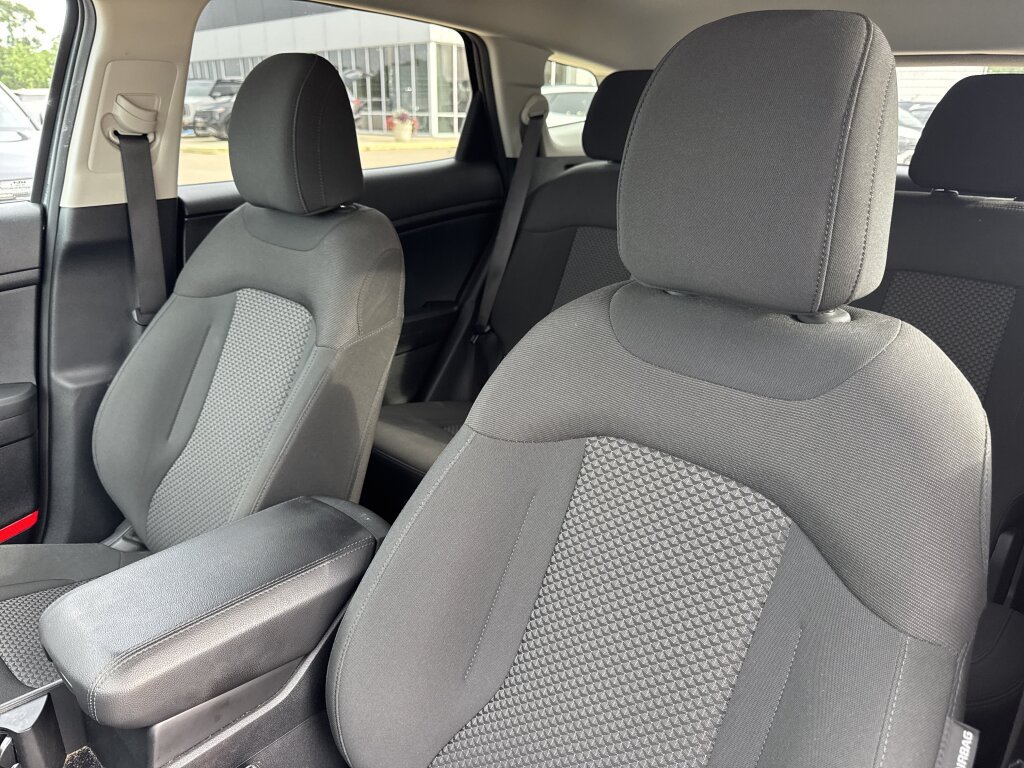 Certified 2024 Kia Sportage LX FWD image 31