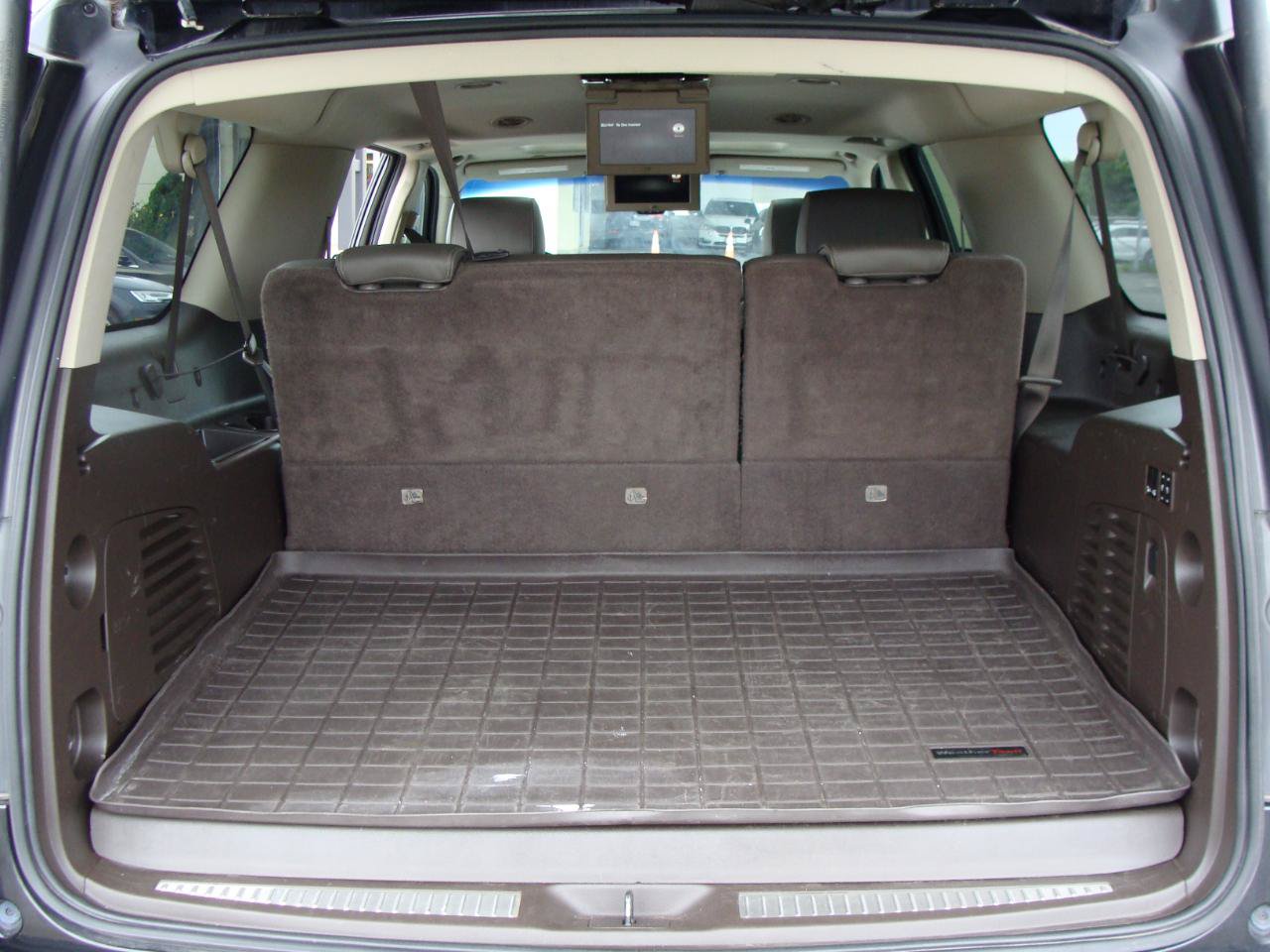 Used 2015 GMC Yukon XL Denali w/ Touring Package AWD/4WD image 33
