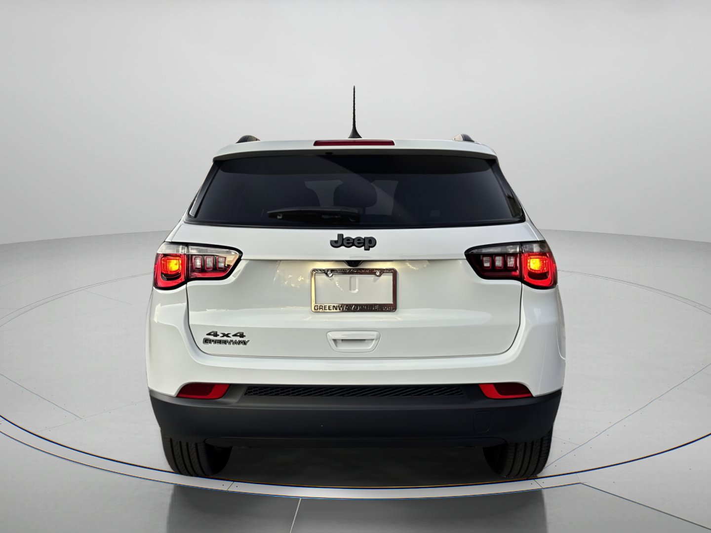 New 2026 Jeep Compass Latitude image 3