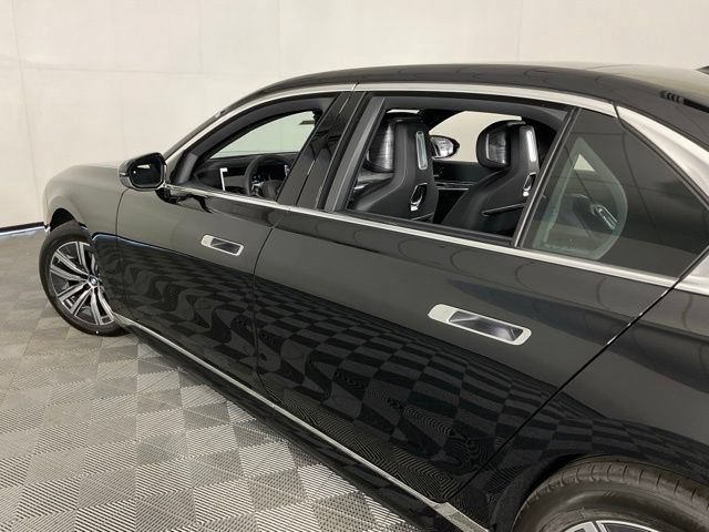 Used 2024 BMW i7 xDrive60 RWD image 37