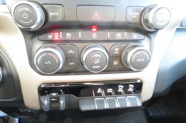 Used 2022 RAM 1500 Laramie AWD/4WD image 21