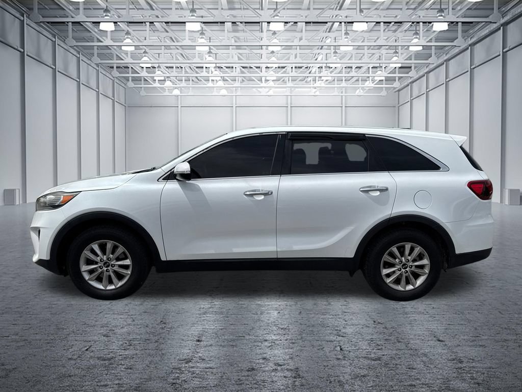 Used 2019 Kia Sorento FWD image 4