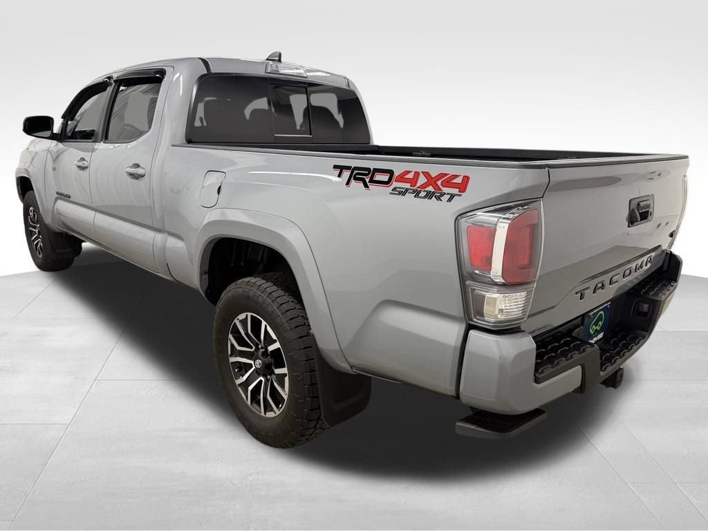 Used 2021 Toyota Tacoma TRD Sport AWD/4WD image 5