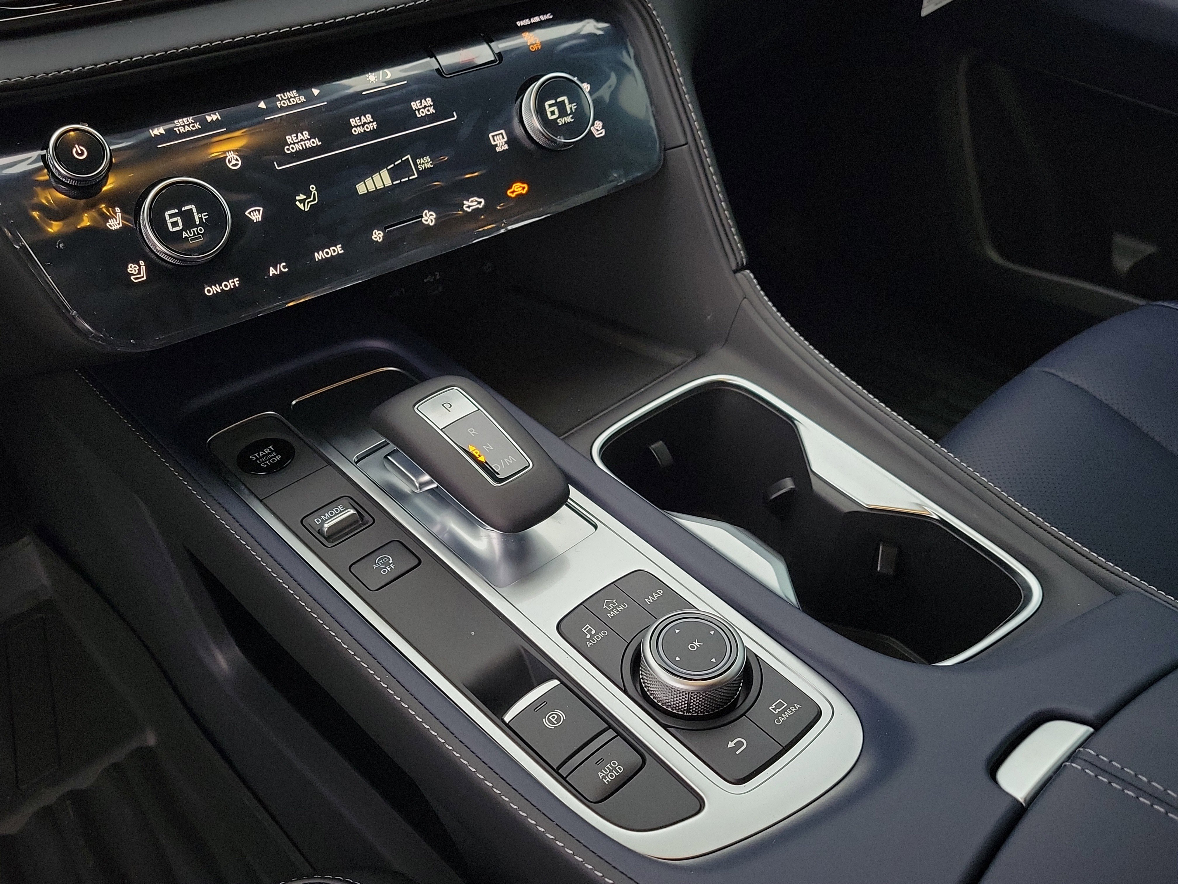 New 2026 INFINITI QX60 Sport w/ Dark Cargo Package image 17