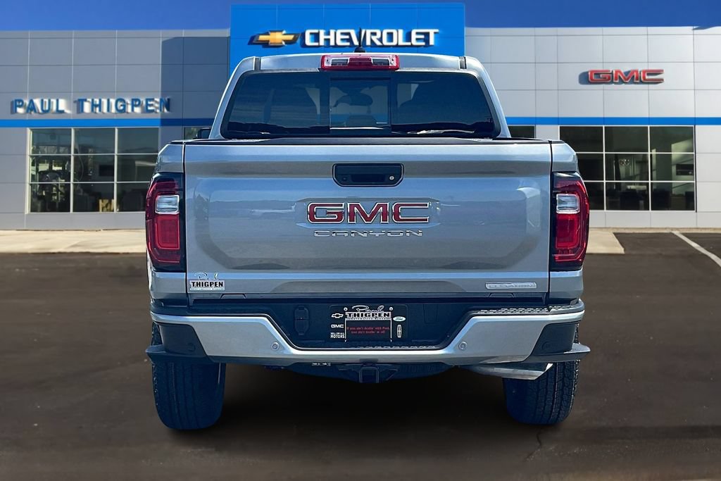 New 2026 GMC Canyon Elevation w/ Convenience Package RWD image 4