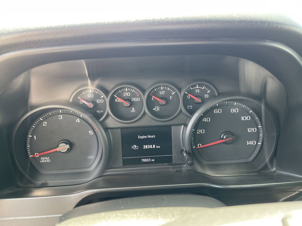 Used 2021 Chevrolet Silverado 3500 W/T w/ WT Convenience Package AWD/4WD image 4