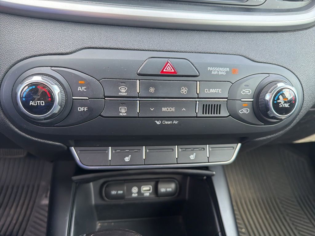 Used 2018 Kia Sorento AWD image 20