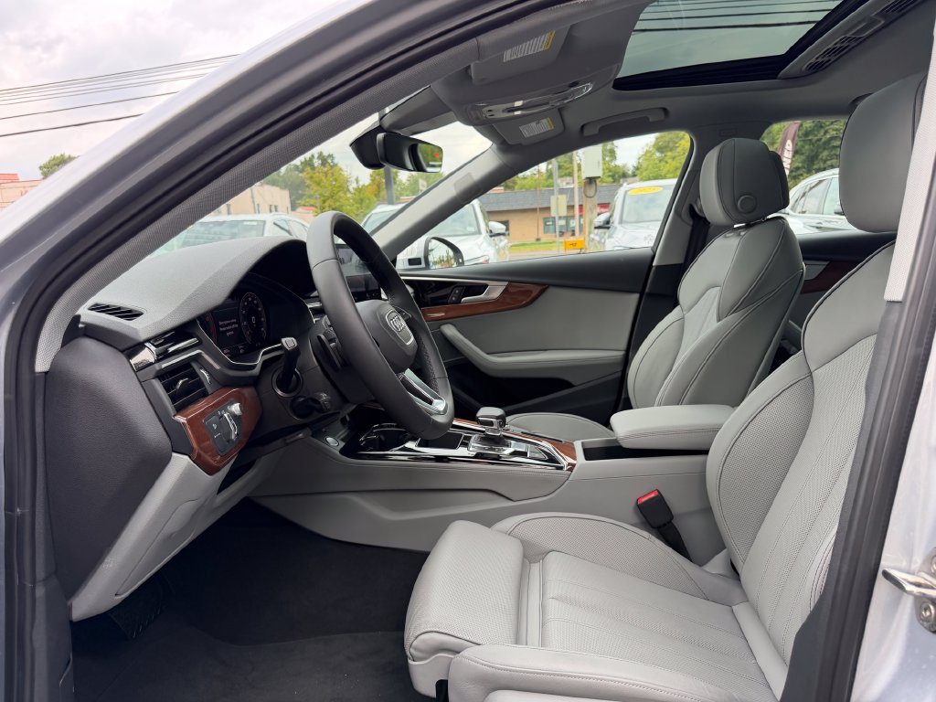 Used 2023 Audi A4 2.0T Prestige w/ Prestige Package AWD/4WD image 17