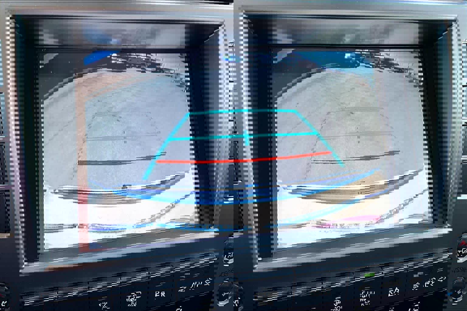 Used 2020 Lexus GX 460 Premium w/ Premium Package image 24