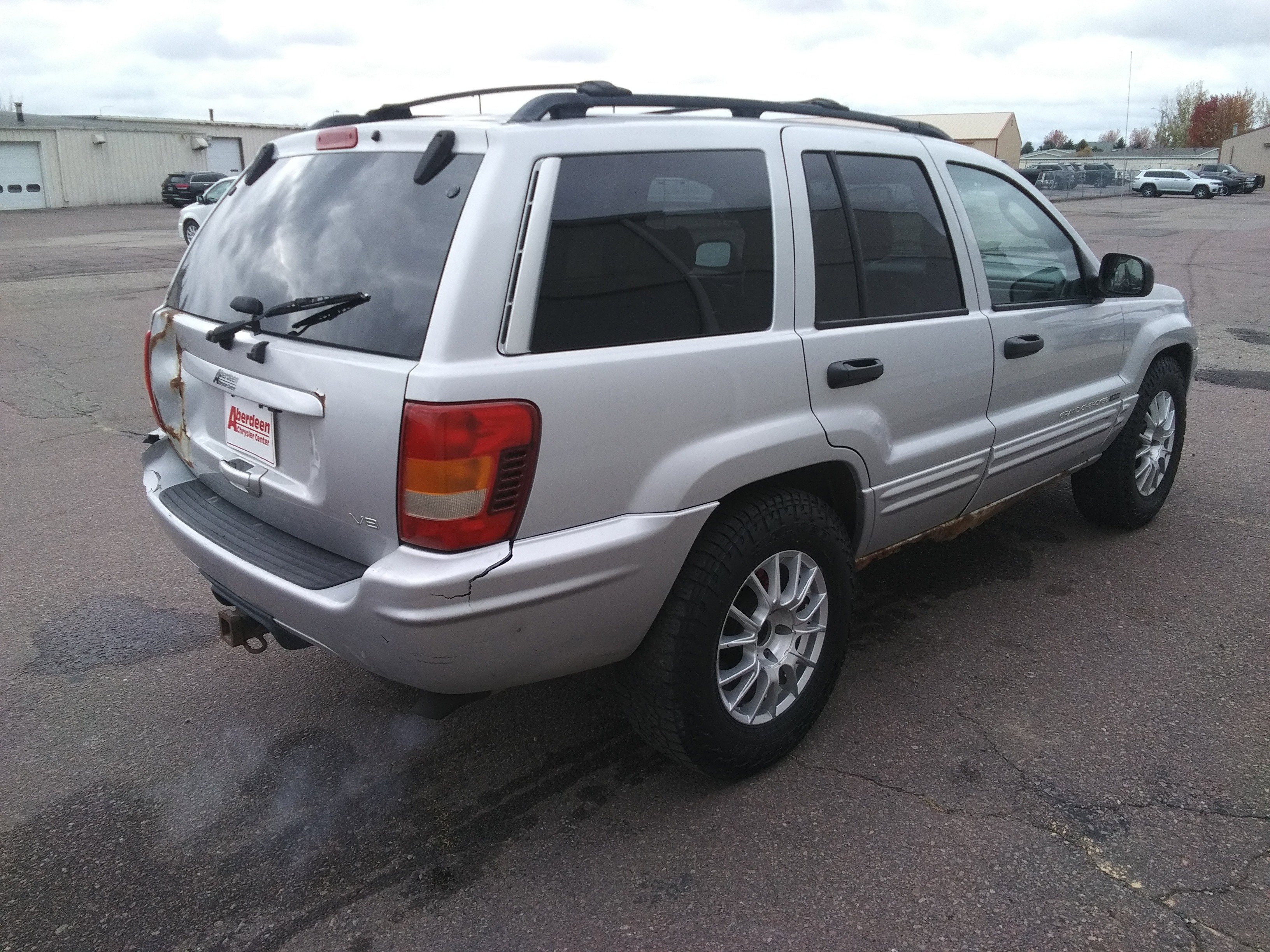 Used 2004 Jeep Grand Cherokee Limited w/ Trailer Tow Group IV image 5