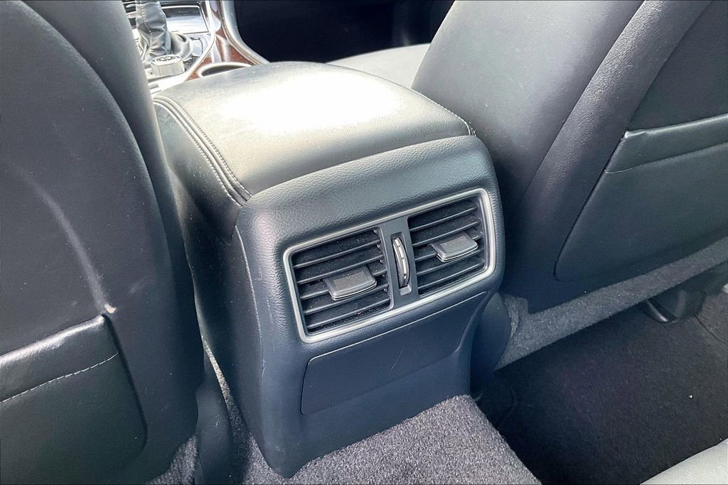 Used 2019 INFINITI Q50 Luxe w/ Essential Package (3.0T Luxe) image 29