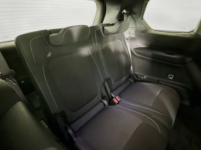 Used 2025 Jeep Grand Cherokee L Laredo RWD image 33