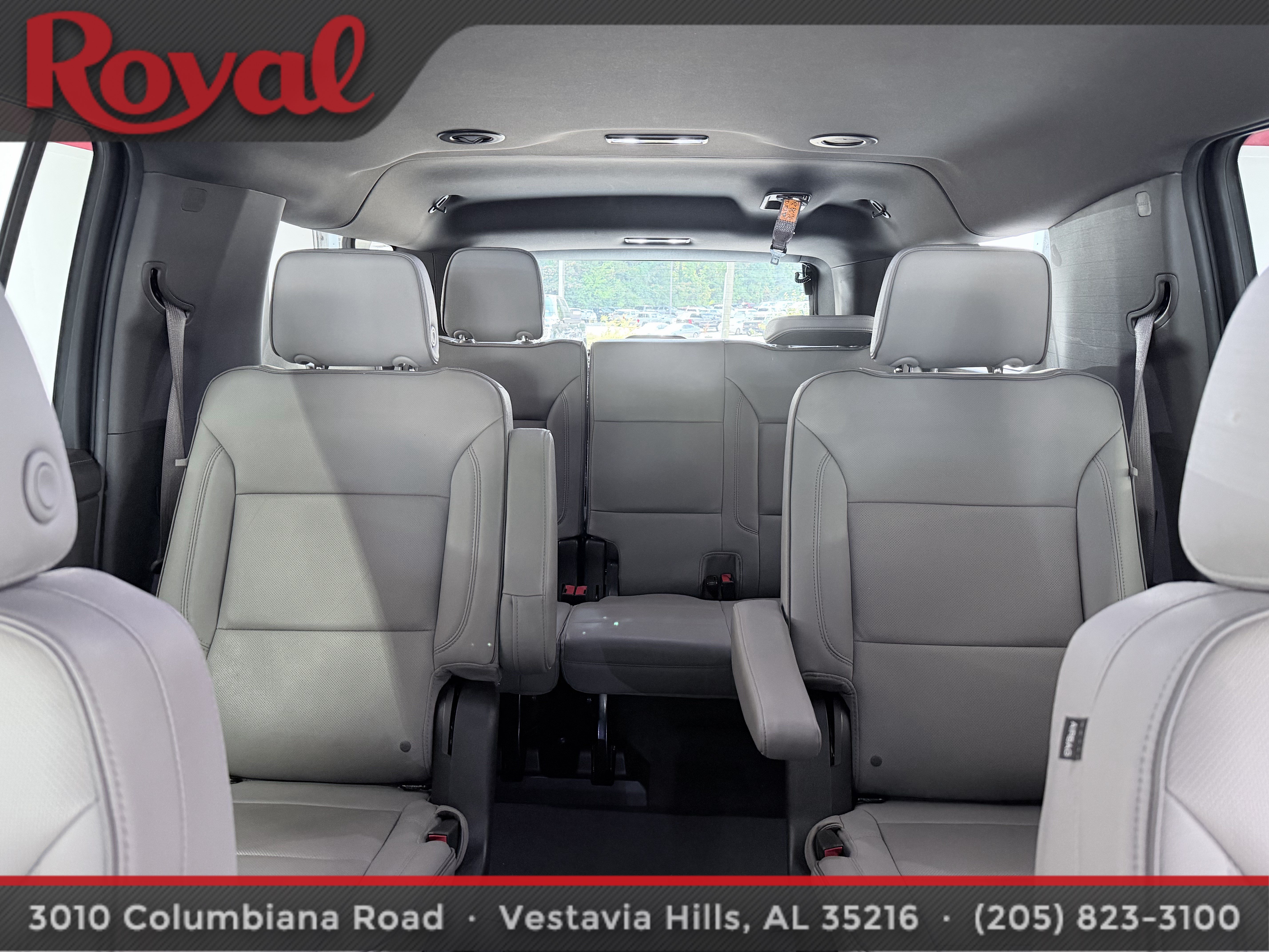 Used 2024 GMC Yukon XL SLT w/ SLT Luxury Package RWD image 17