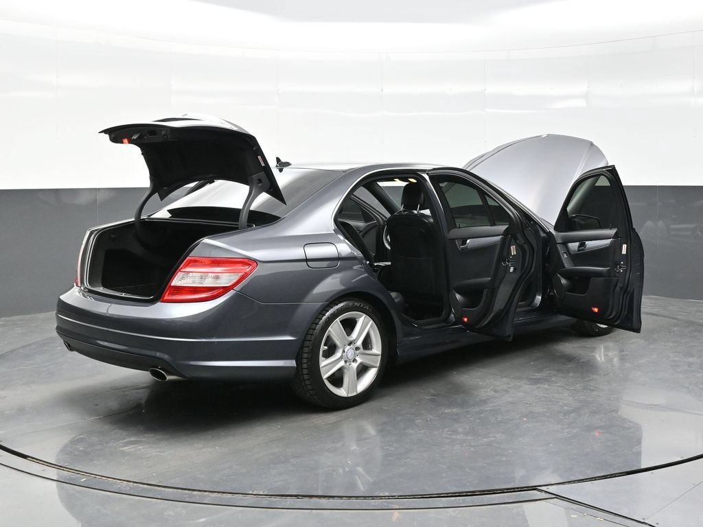 Used 2010 Mercedes-Benz C 300 4MATIC Sedan image 49