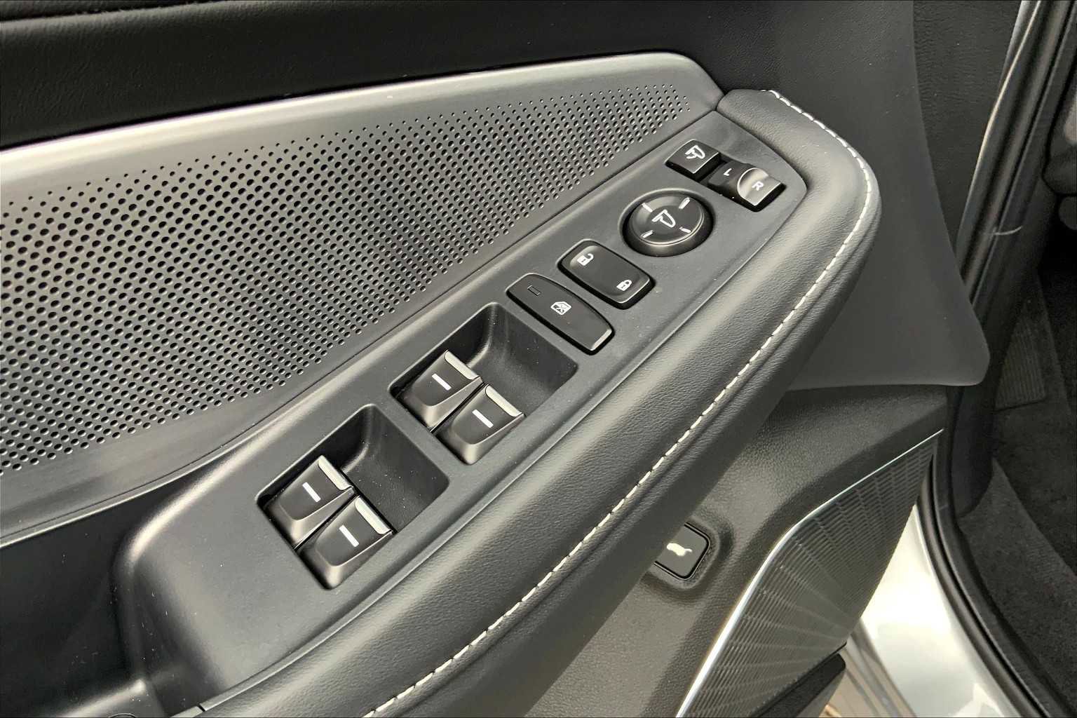 New 2026 Acura MDX SH-AWD w/ Technology Package image 13