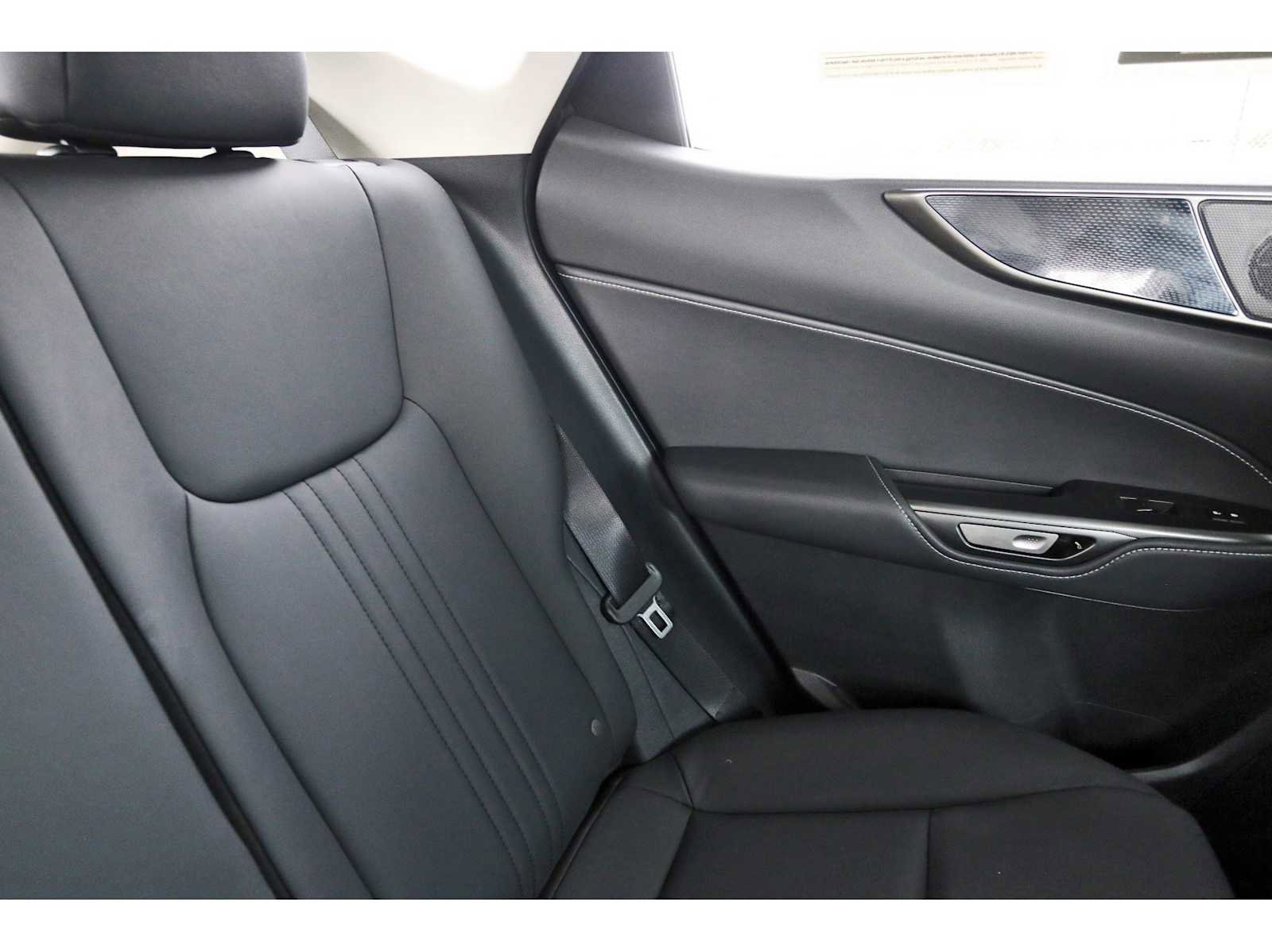 Used 2025 Lexus NX 250 FWD image 10