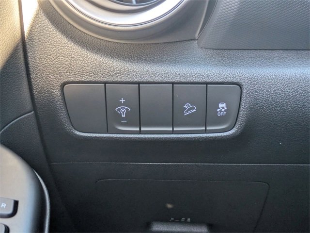 Certified 2022 Hyundai Kona SEL image 18