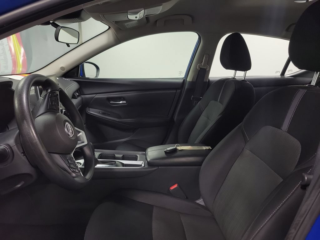 Used 2025 Nissan Sentra SV FWD image 14