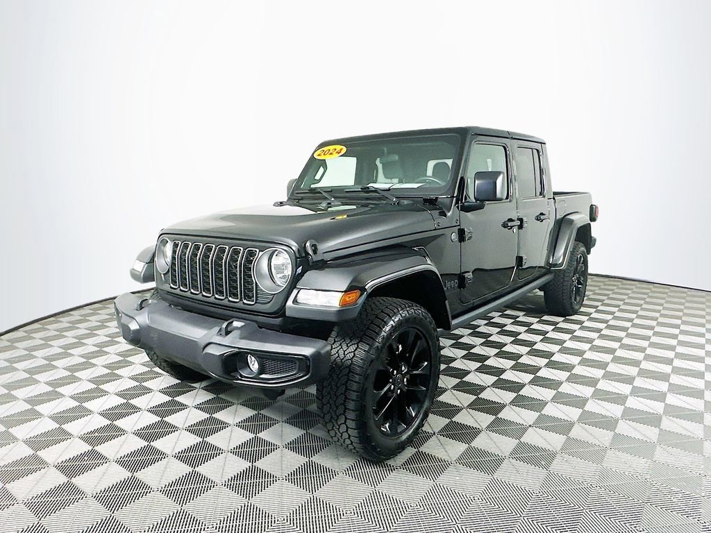 Certified 2024 Jeep Gladiator Sport image 6