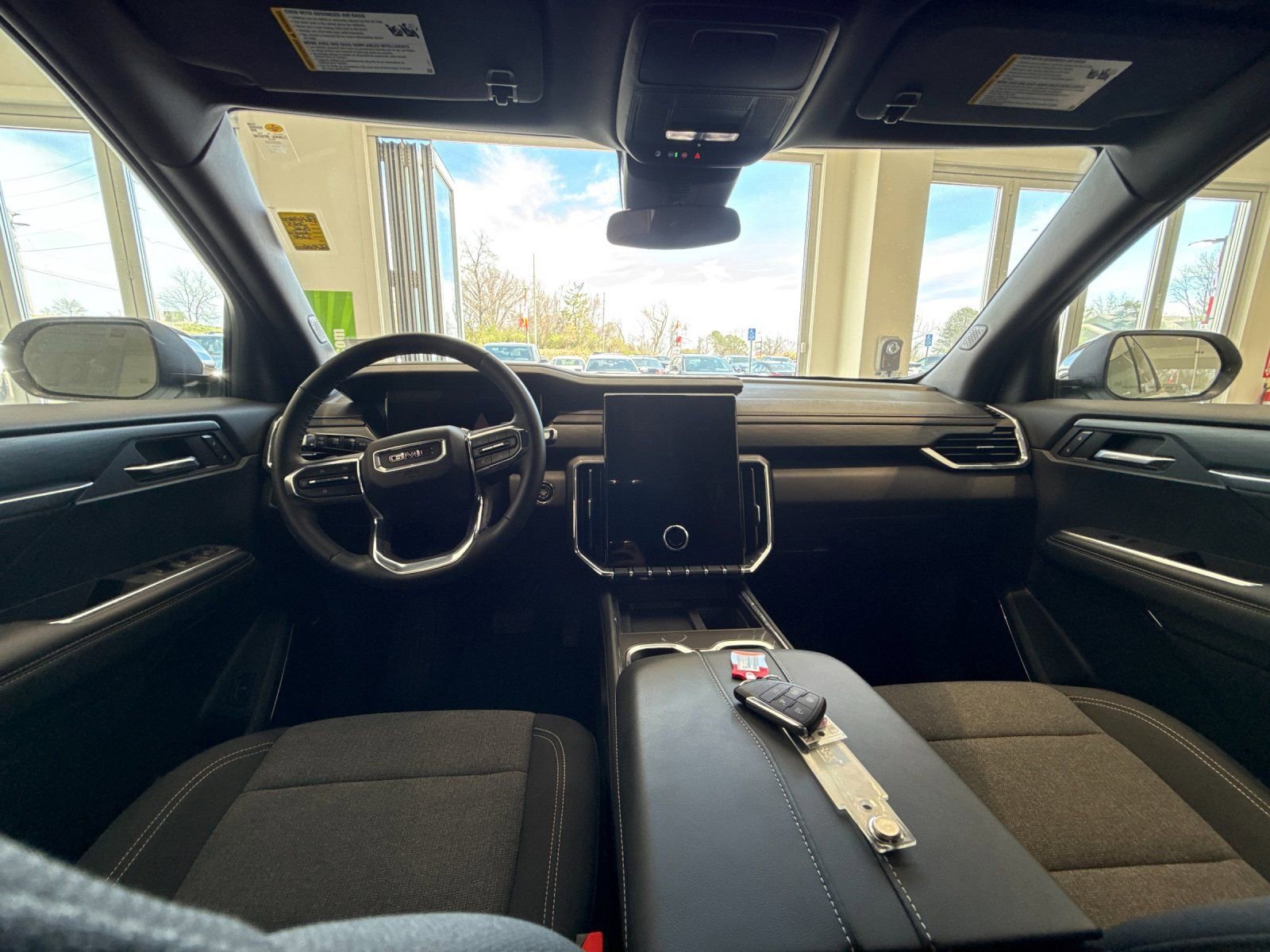 Used 2025 GMC Acadia Elevation AWD/4WD image 13