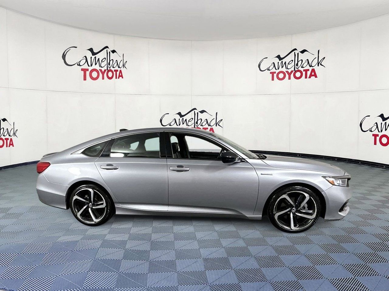 Used 2022 Honda Accord Sport image 8