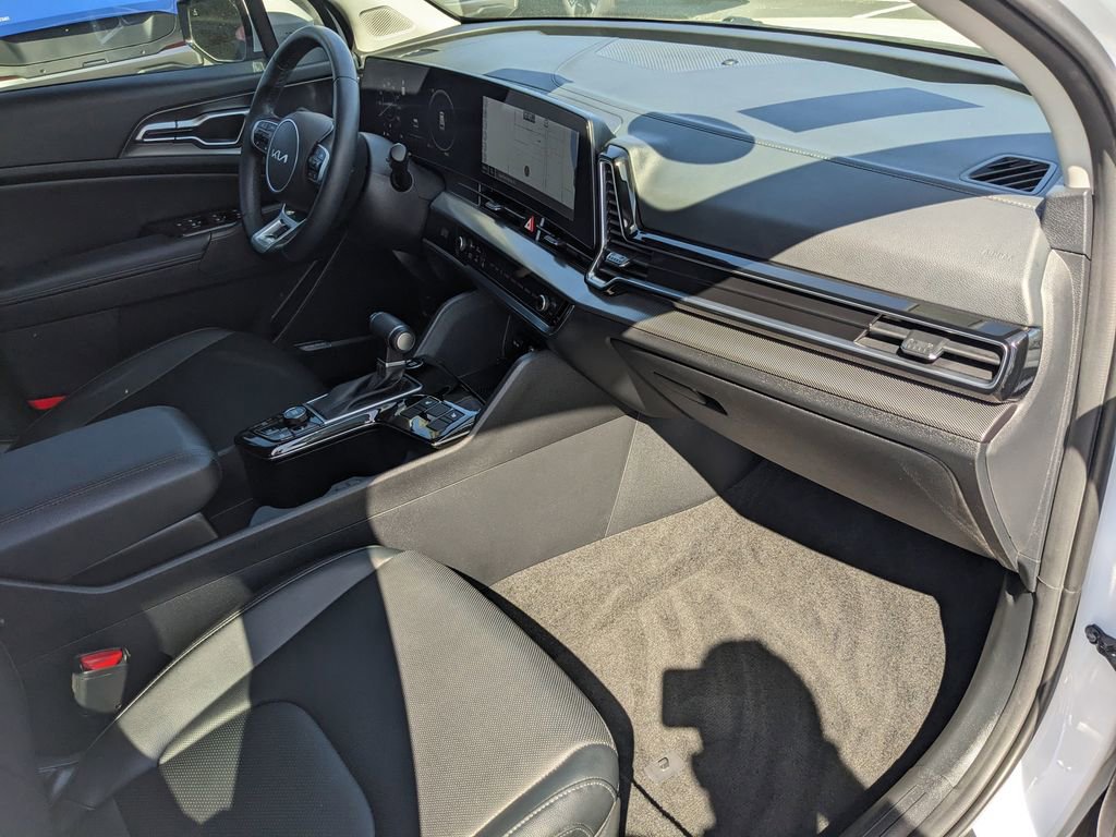 Certified 2025 Kia Sportage SX image 14