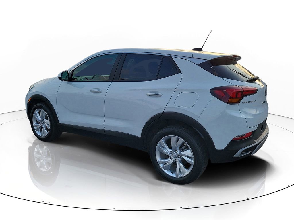 Certified 2024 Buick Encore GX Preferred FWD image 3