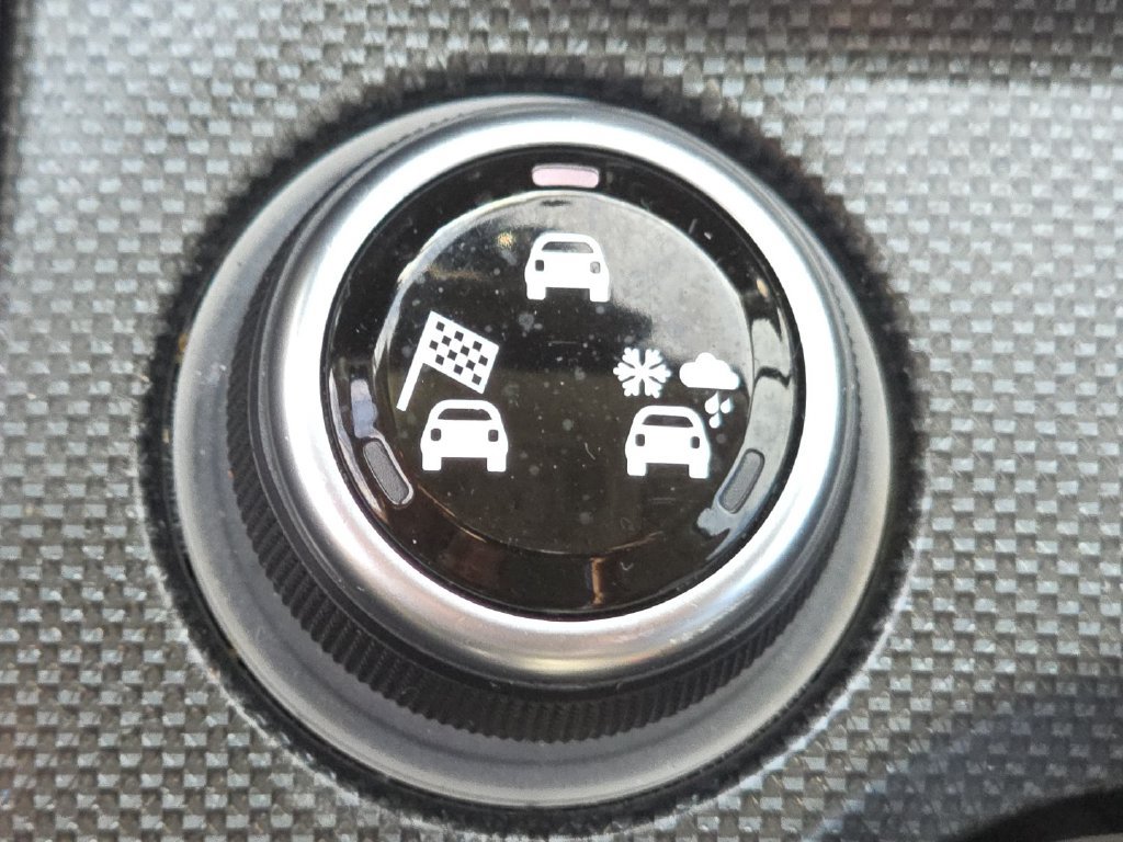 Used 2016 FIAT 500X Easy FWD image 28