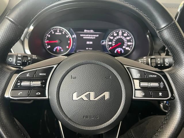 Used 2023 Kia Seltos SX w/ SX Sunroof Package AWD/4WD image 27