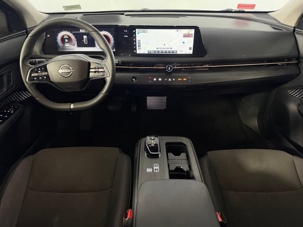 Used 2023 Nissan Ariya AWD image 14